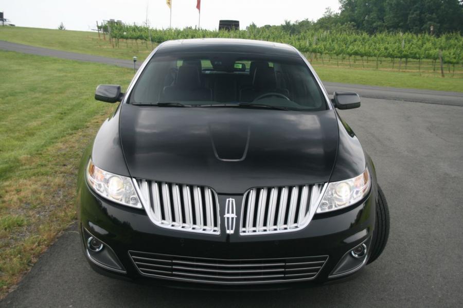  Lincoln MKS 2008 года  (фото 32 из 284)